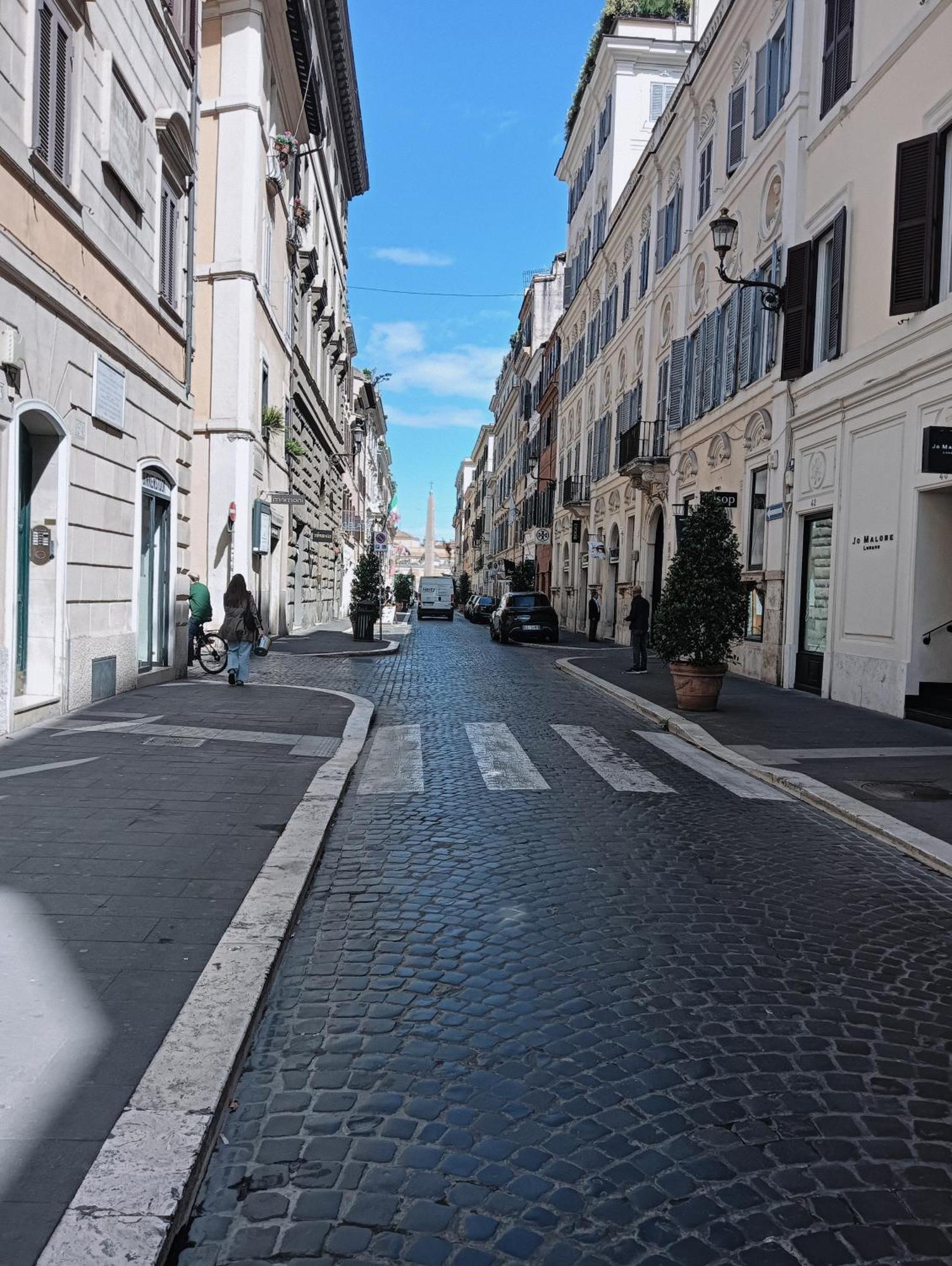Sweet Luxury Roma